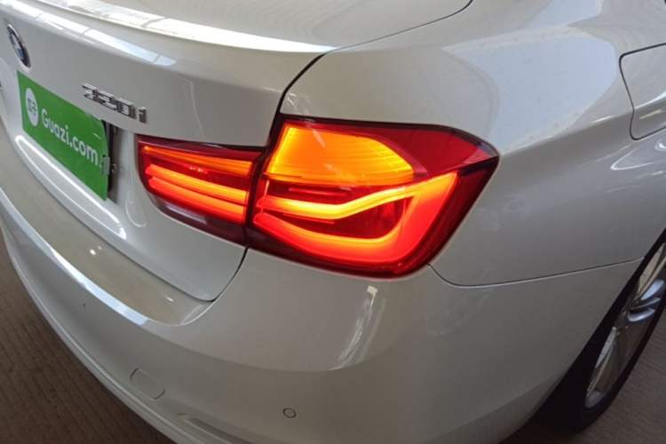 Used BMW 3 Series 2016 320i Fashion Model Right Rear Taillight