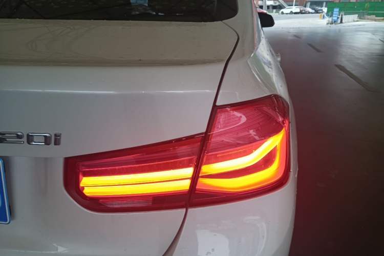 Used BMW 3 Series 2016 320i Fashion Model Right Rear Taillight
