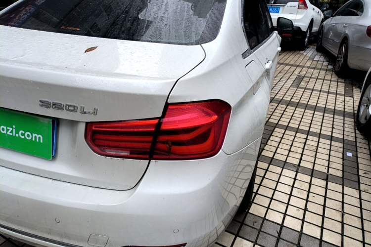 Used BMW 3 Series 2016 320Li Fashion Model Right Rear Taillight