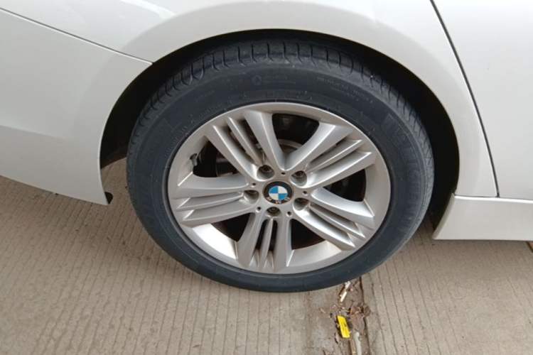 Used BMW 3 Series 2016 320i Fashion Model Right Rear Wheel Hub
