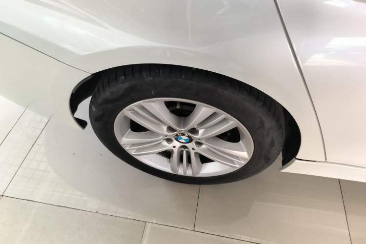 Used BMW 3 Series 2016 320Li Ambition Model Right Rear Wheel Hub