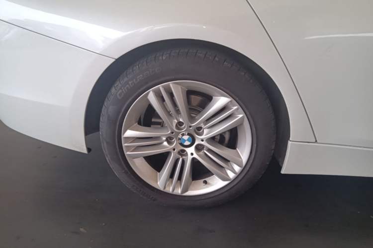 Used BMW 3 Series 2016 320i Fashion Model Right Rear Wheel Hub
