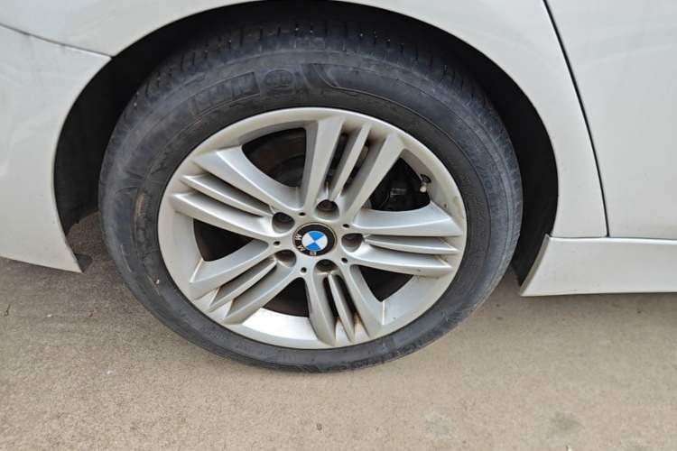Used BMW 3 Series 2016 320i Fashion Model Right Rear Wheel Hub