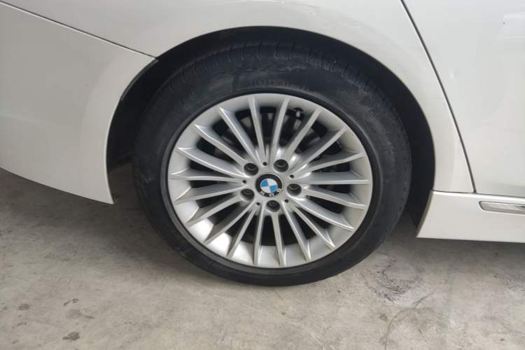 Used BMW 3 Series 2016 320Li Luxury Design Package Right Rear Wheel Hub
