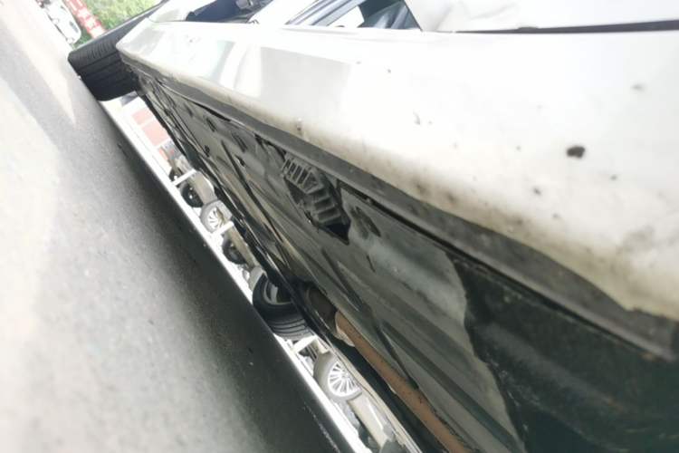 Used BMW 3 Series 2016 320Li Ambition Model Right Side Sill
