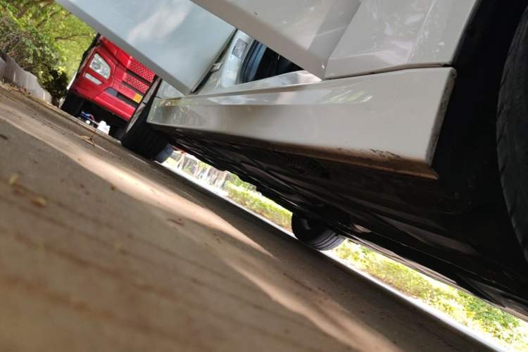 Used BMW 3 Series 2016 320Li Fashion Model Right Side Sill