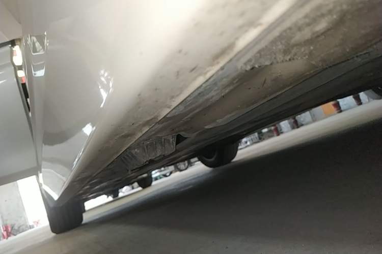 Used BMW 3 Series 2016 320Li Ambition Model Right Side Sill
