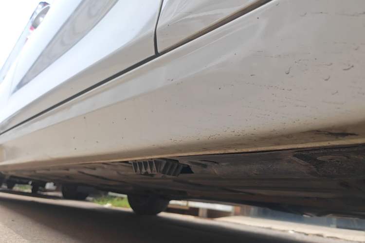 Used BMW 3 Series 2016 320Li Ambition Model Right Side Sill