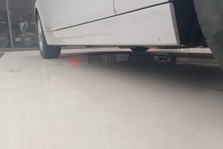 Used BMW 3 Series 2016 320i Fashion Model Right Side Sill