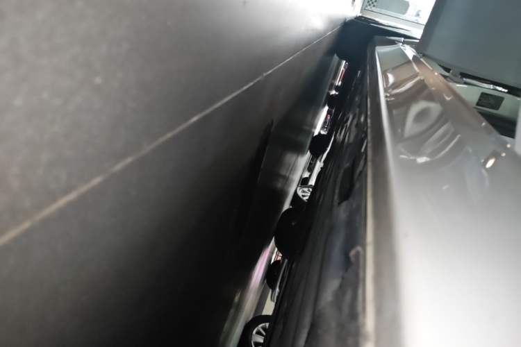 Used BMW 3 Series 2016 320Li Fashion Model Right Side Sill