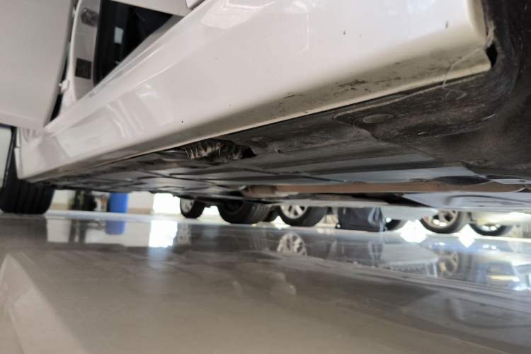Used BMW 3 Series 2016 320Li Ambition Model Right Side Sill