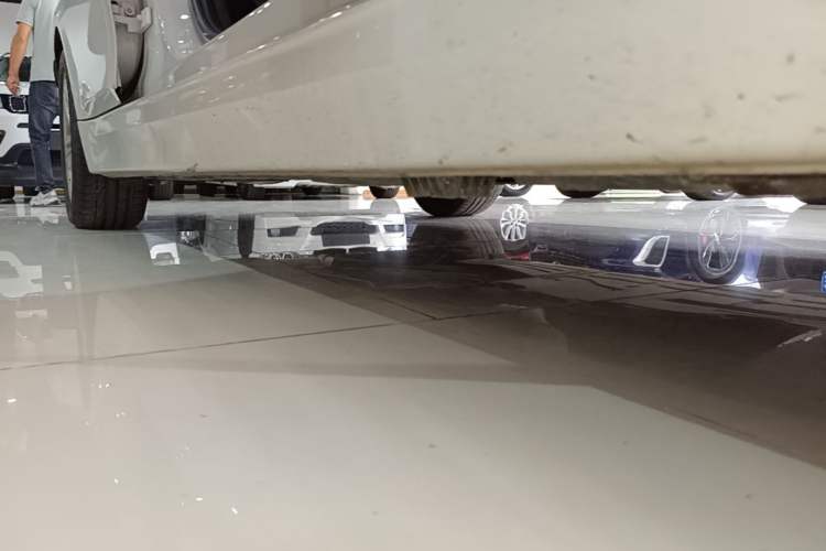Used BMW 3 Series 2016 320Li Ambition Model Right Side Sill