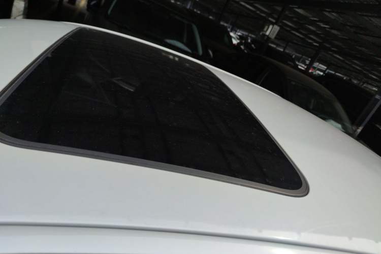 Used BMW 3 Series 2016 320Li Ambition Model Roof