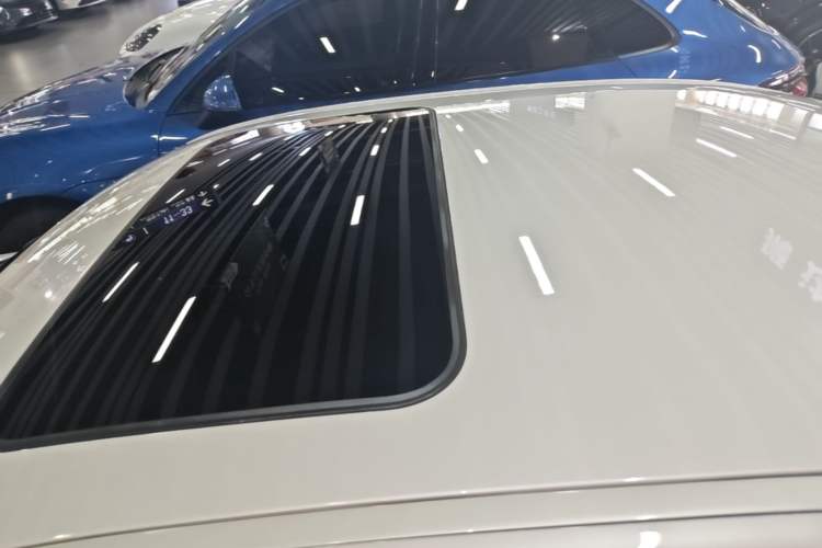 Used BMW 3 Series 2016 320Li Fashion Model Roof