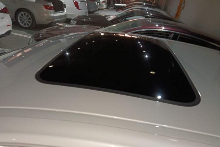 Used BMW 3 Series 2016 320Li Fashion Model Roof