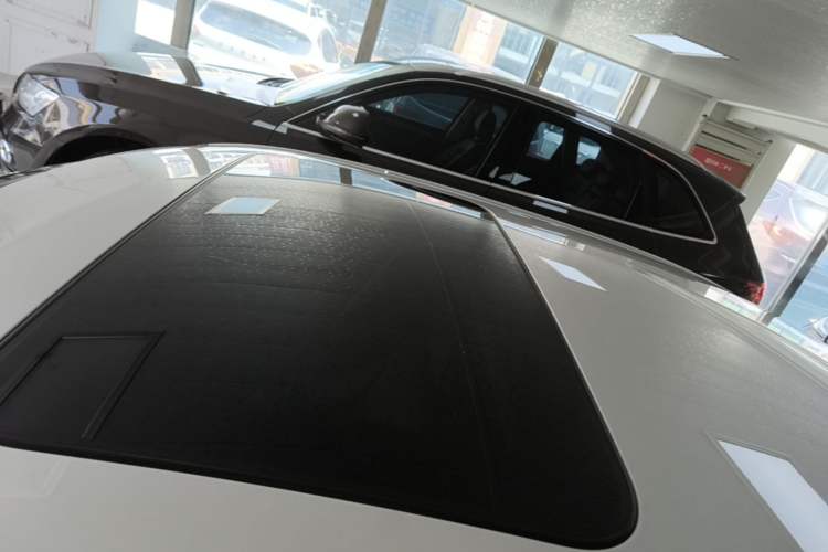 Used BMW 3 Series 2016 320Li Ambition Model Roof