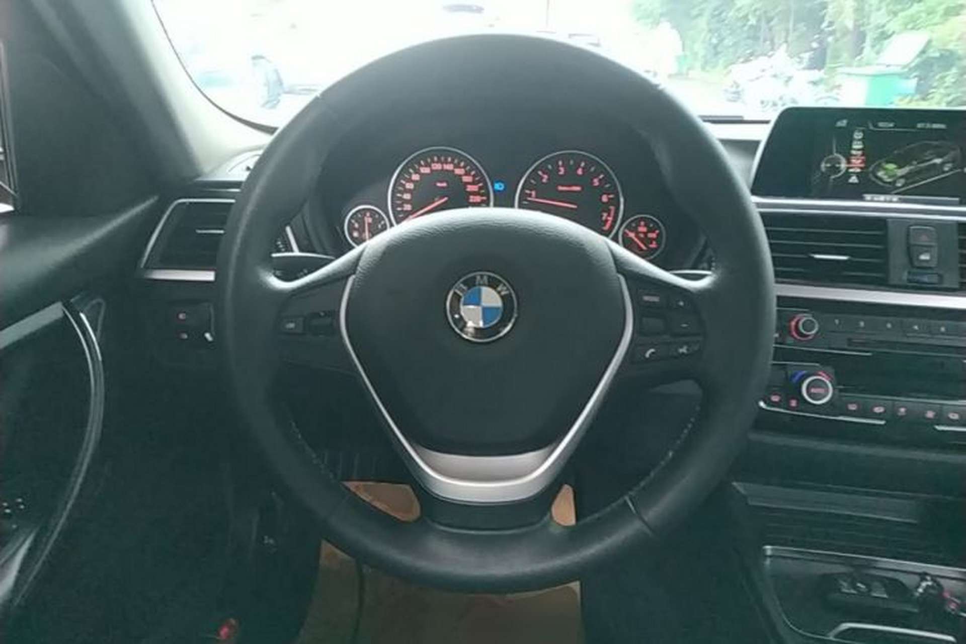 Used BMW 3 Series 2016 320Li Fashion Model Steering Wheel