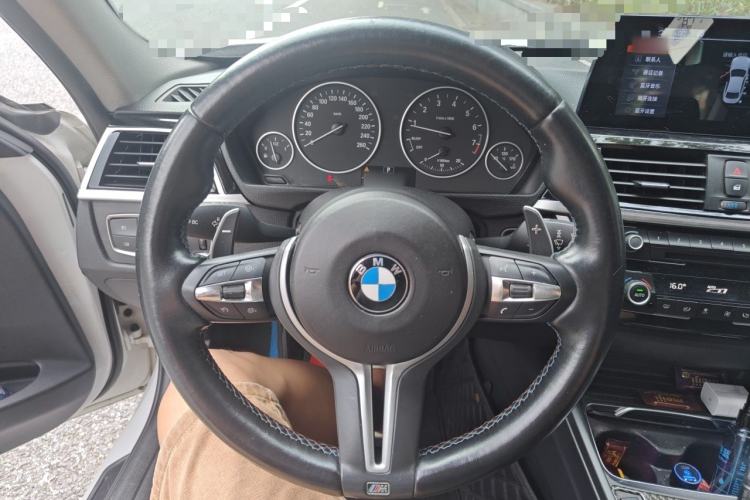 Used BMW 3 Series 2016 320Li Luxury Design Package Steering Wheel