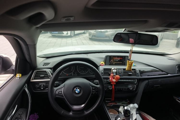 Used BMW 3 Series 2016 320Li Ambition Model Steering Wheel