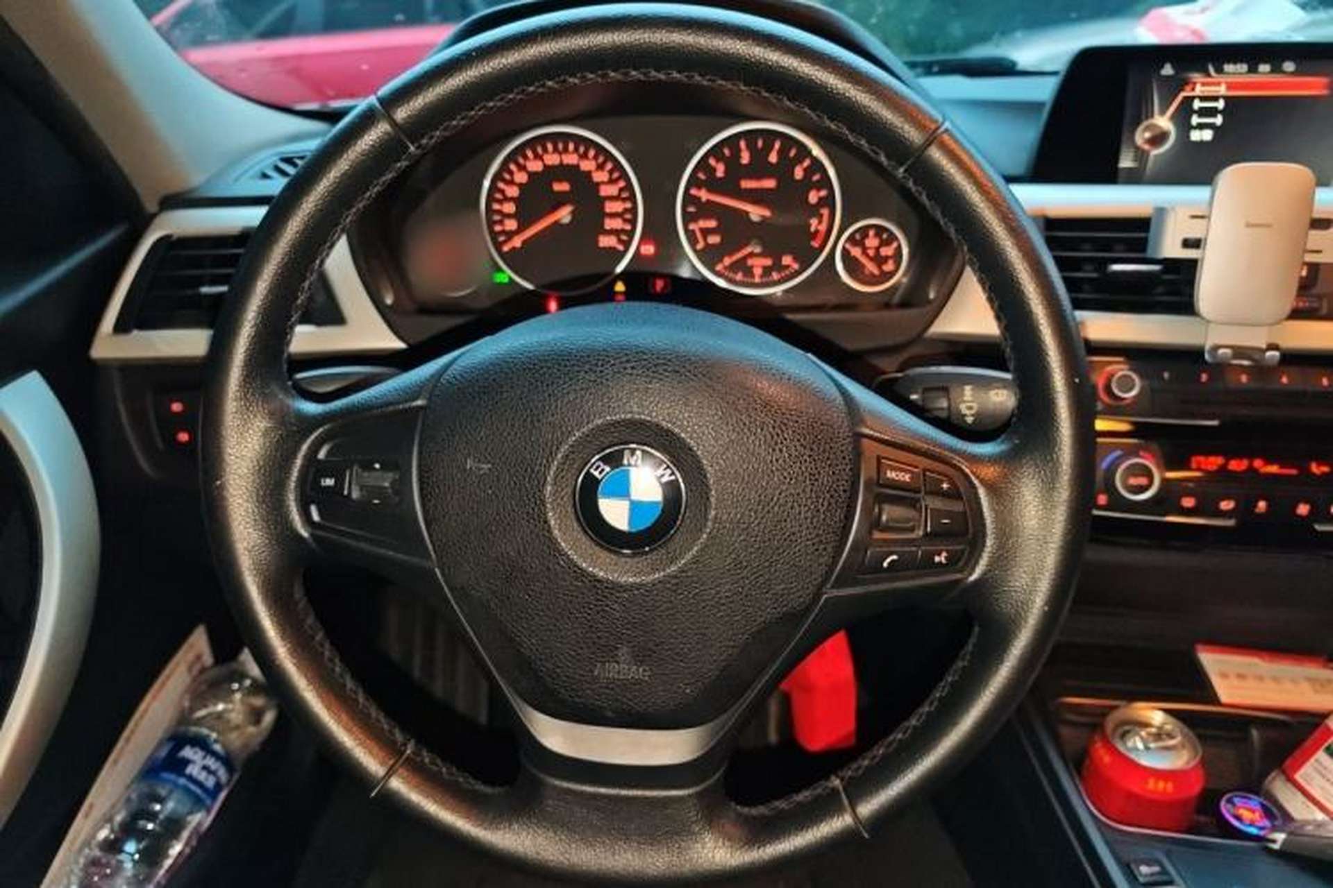 Used BMW 3 Series 2016 320i Fashion Model Steering Wheel