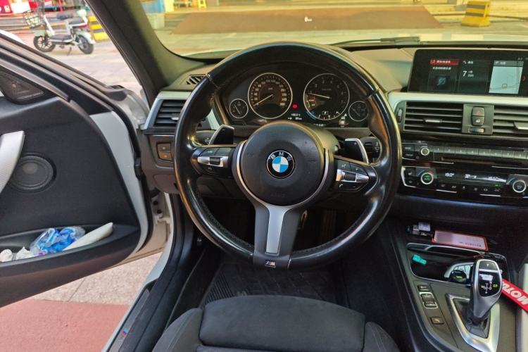 Used BMW 3 Series 2016 328i M Sport Steering Wheel