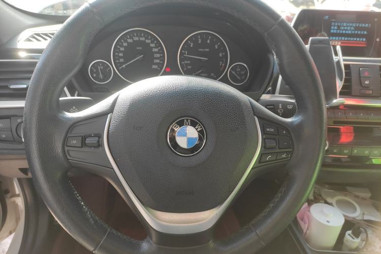 Used BMW 3 Series 2016 320Li Fashion Model Steering Wheel