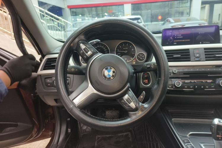 Used BMW 3 Series 2016 320Li Fashion Model Steering Wheel