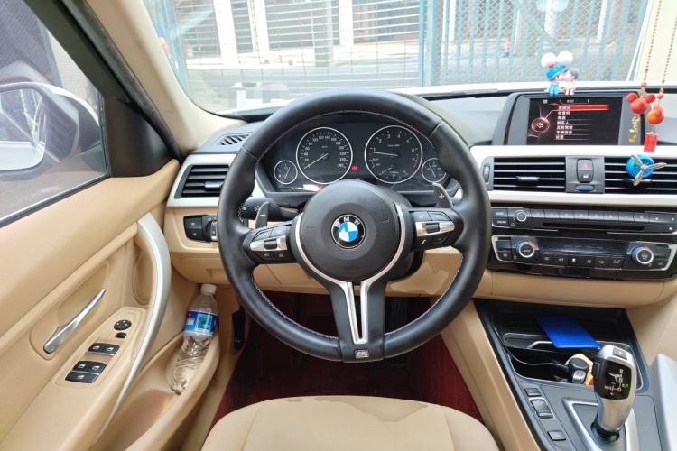 Used BMW 3 Series 2016 320Li Ambition Model Steering Wheel