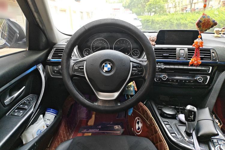 Used BMW 3 Series 2016 320Li Fashion Model Steering Wheel