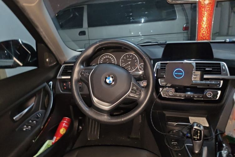 Used BMW 3 Series 2016 320Li Ambition Model Steering Wheel