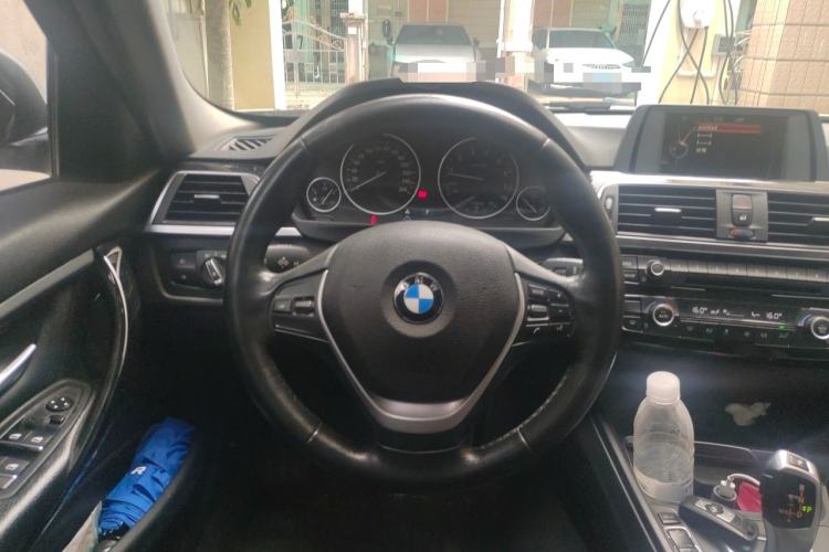 Used BMW 3 Series 2016 320Li Ambition Model Steering Wheel