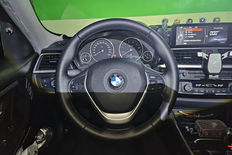 Used BMW 3 Series 2016 320Li Ambition Model Steering Wheel
