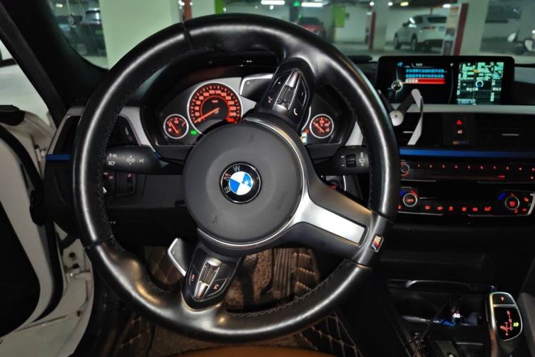 Used BMW 3 Series 2016 328i M Sport Steering Wheel