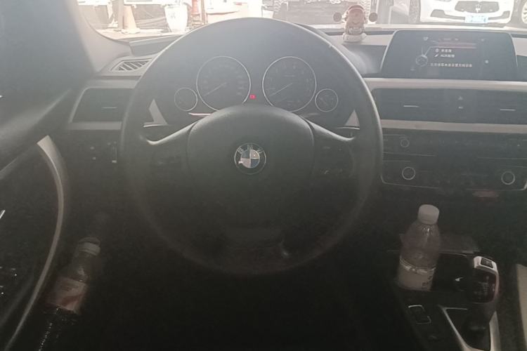 Used BMW 3 Series 2016 320Li Fashion Model Steering Wheel