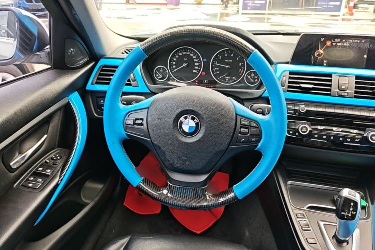 Used BMW 3 Series 2016 320Li Fashion Model Steering Wheel