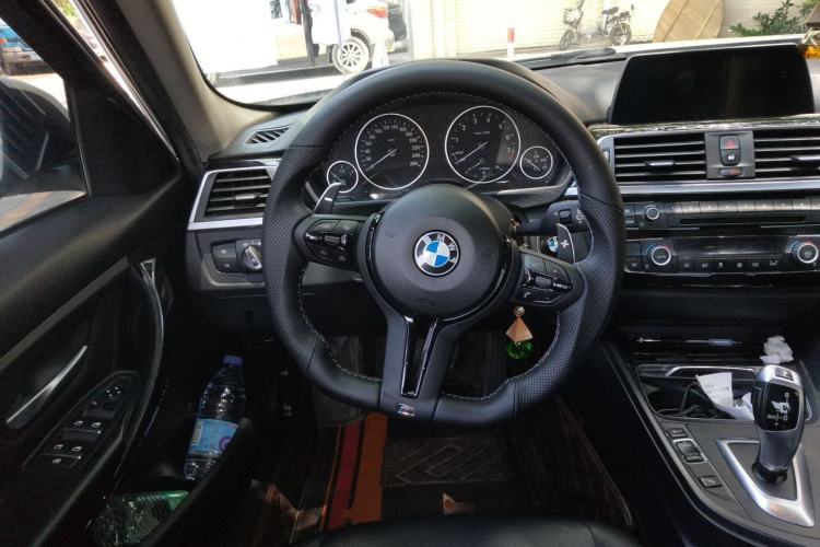 Used BMW 3 Series 2016 320Li Fashion Model Steering Wheel