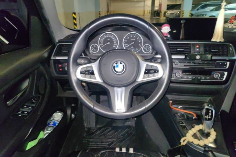 Used BMW 3 Series 2016 316Li Fashion Model Steering Wheel