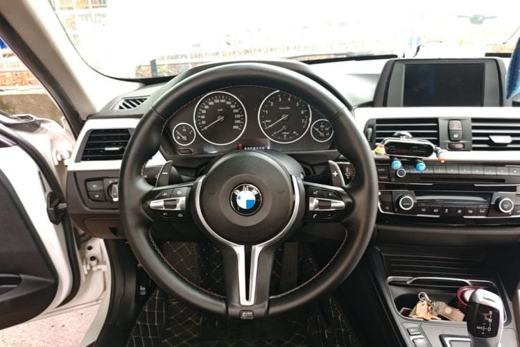 Used BMW 3 Series 2016 320Li Ambition Model Steering Wheel