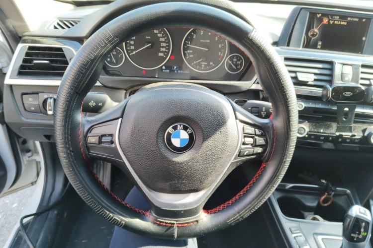 Used BMW 3 Series 2016 316i Fashion Model Steering Wheel