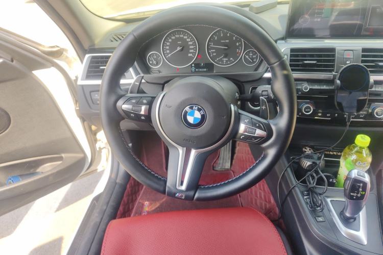 Used BMW 3 Series 2016 320Li Fashion Model Steering Wheel