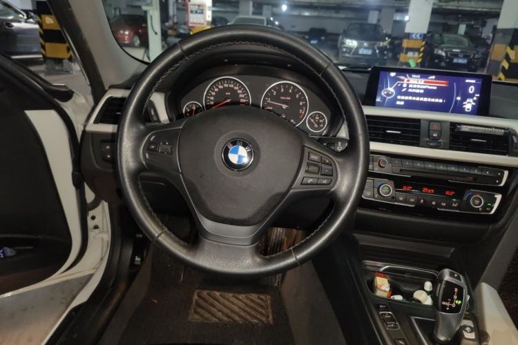 Used BMW 3 Series 2016 320Li Ambition Model Steering Wheel