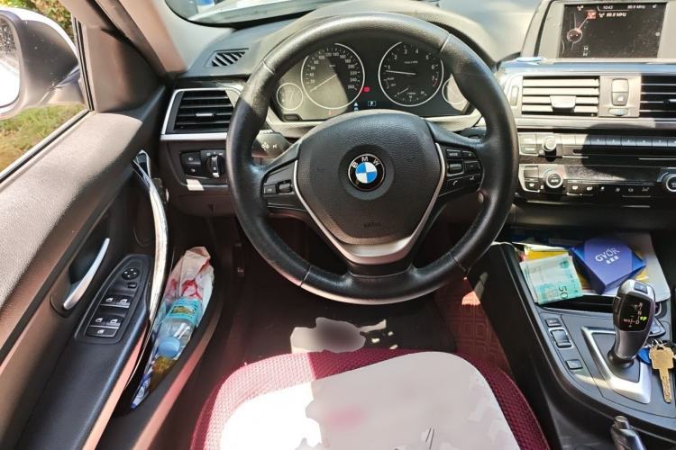 Used BMW 3 Series 2016 320Li Ambition Model Steering Wheel