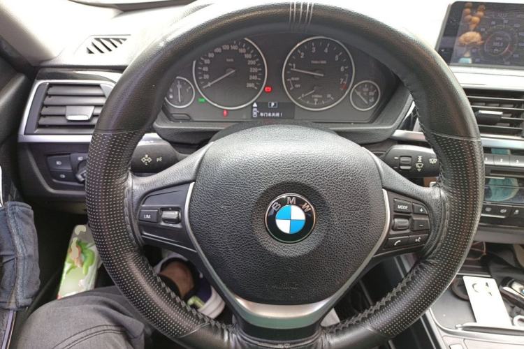 Used BMW 3 Series 2016 316i Fashion Model Steering Wheel