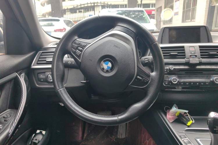 Used BMW 3 Series 2016 320Li Ambition Model Steering Wheel