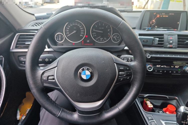Used BMW 3 Series 2016 320Li Ambition Model Steering Wheel