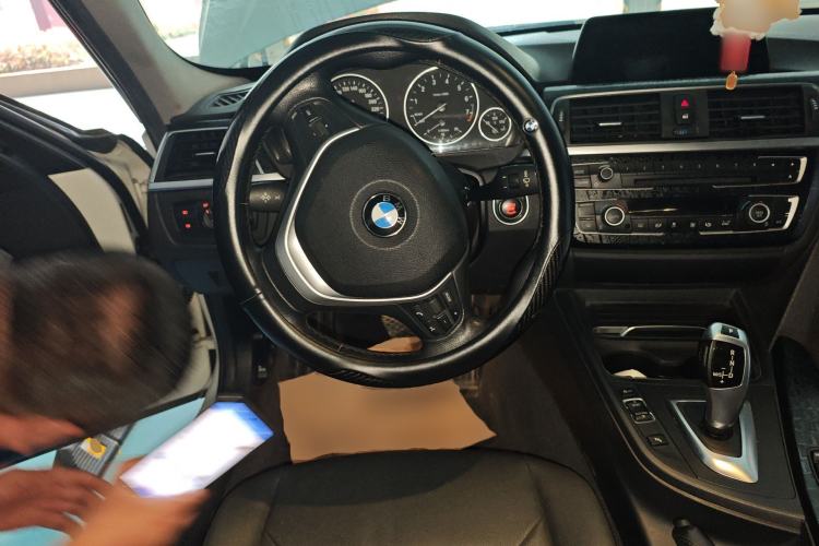 Used BMW 3 Series 2016 320Li Ambition Model Steering Wheel