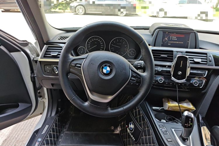 Used BMW 3 Series 2016 316Li Fashion Model Steering Wheel