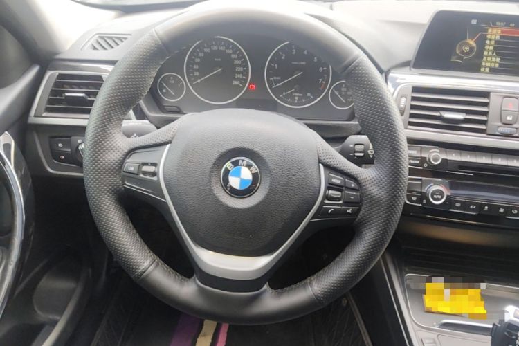 Used BMW 3 Series 2016 320Li Fashion Model Steering Wheel