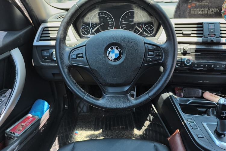 Used BMW 3 Series 2016 320Li Fashion Model Steering Wheel