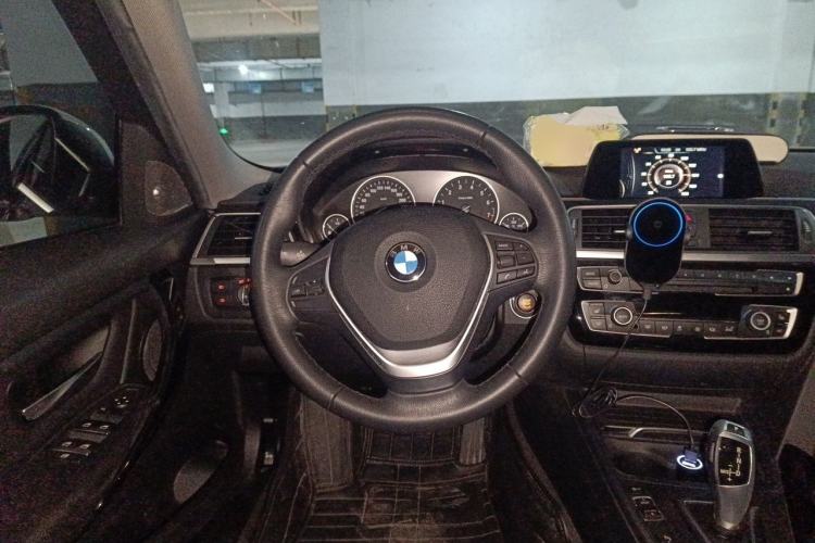 Used BMW 3 Series 2016 320Li Fashion Model Steering Wheel